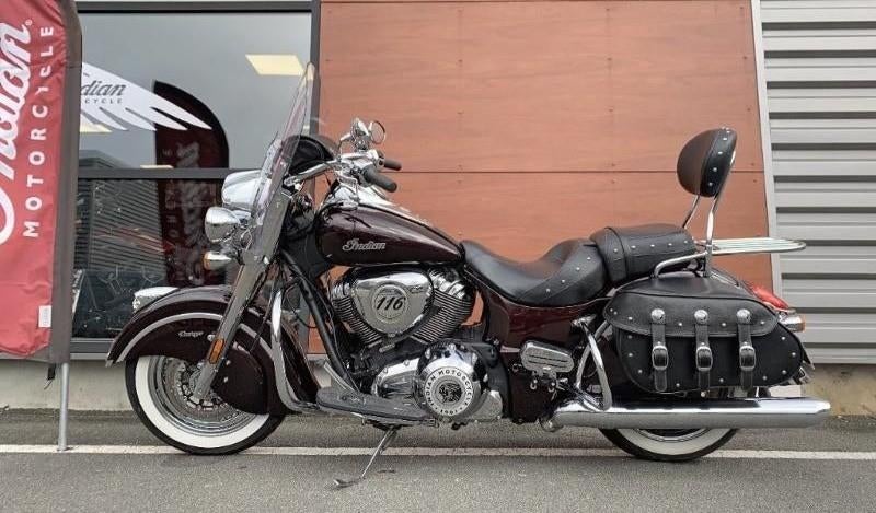 Indian Chief Vintage 2021 Rouge pourpre, Contrôle de traction, Chopper, 2 cylindres, Particulier