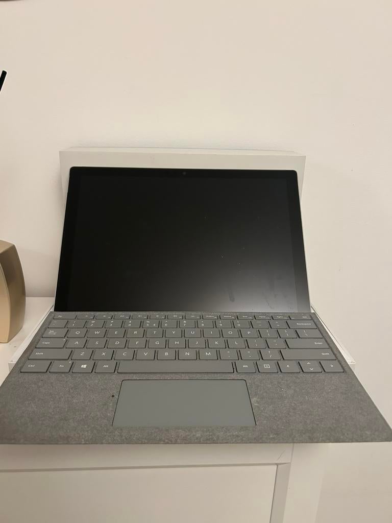 Microsoft Surface Pro - Windows 11 - Tablette, Microsoft Surface, Enlèvement, Utilisé, 128 GB