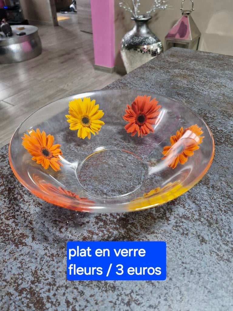 Plat en verre fleurs, Enlèvement ou Envoi, Comme neuf, Verre