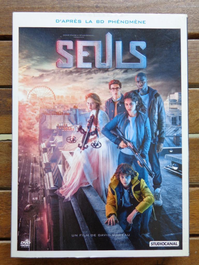 )))  Seuls  //  Thriller surnaturel  (((, Tous les âges, Enlèvement ou Envoi, Comme neuf, Thriller surnaturel