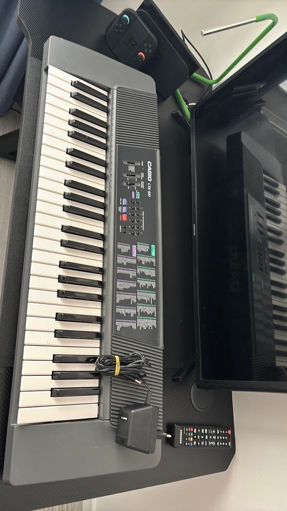 Piano très bon état, Ophalen, Zo goed als nieuw, Casio