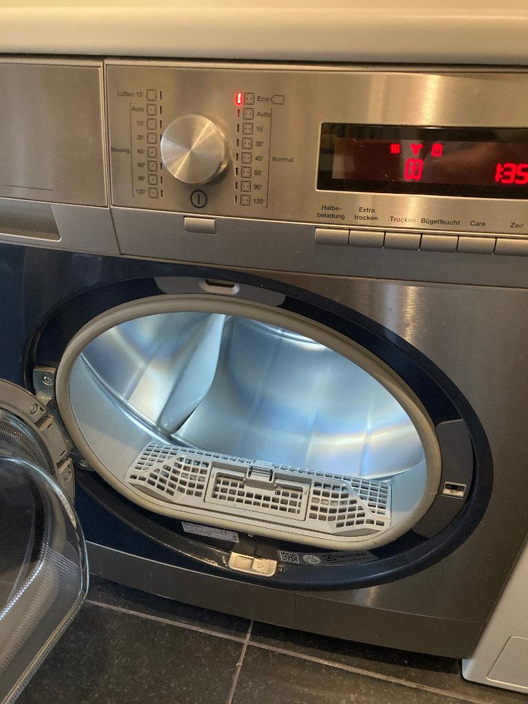 Droogkast Electrolux professioneel my PRO, Ophalen, Gebruikt, 8 tot 10 kg, Voorlader