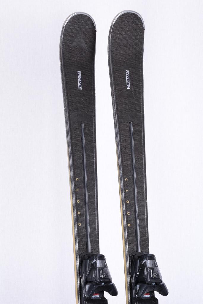 143 dames ski's ATOMIC CLOUD C9 2023, Sport en Fitness, Gebruikt, Ophalen of Verzenden, Carve, Atomic