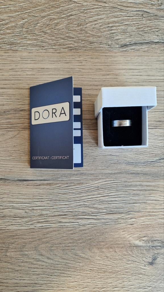 Zilveren ring DORA, Gebruikt, Heer, Ophalen of Verzenden, 17 tot 18