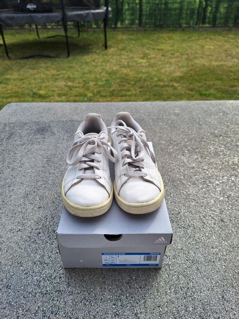 Witte Adidas maat F38 2/3, Ophalen of Verzenden, Zo goed als nieuw