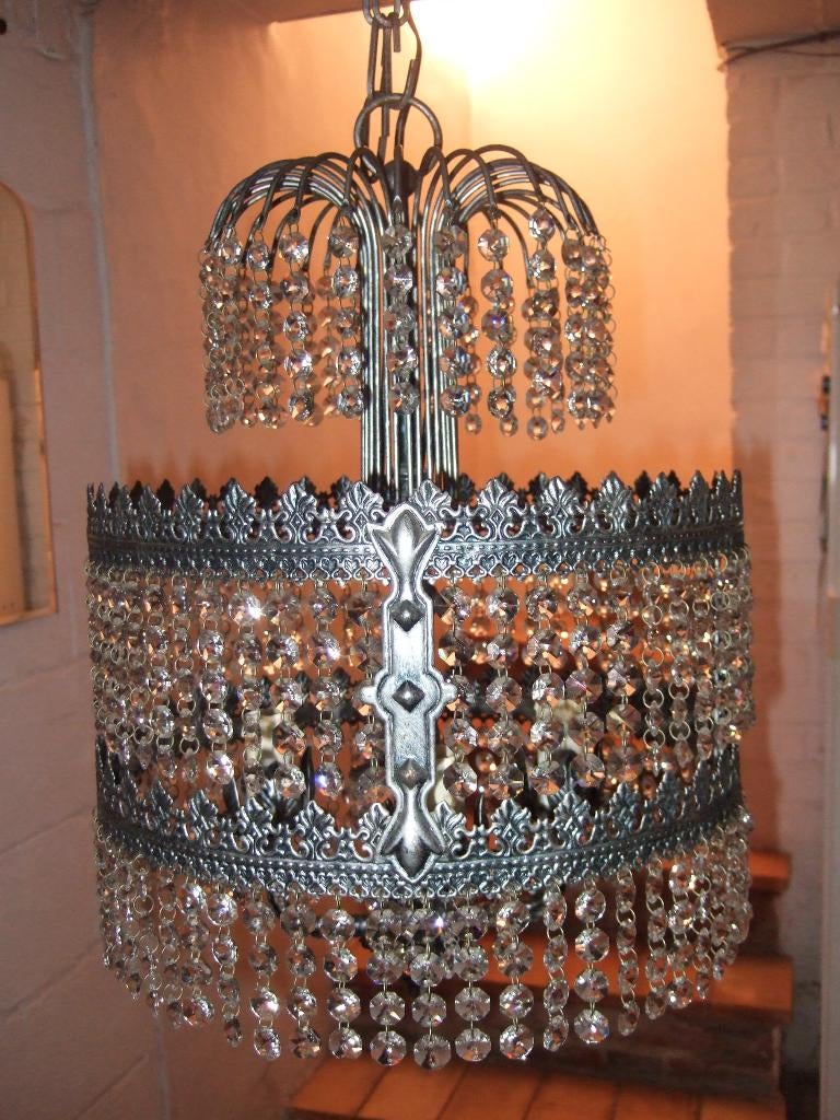 Lustre, Antiquités & Art, Enlèvement