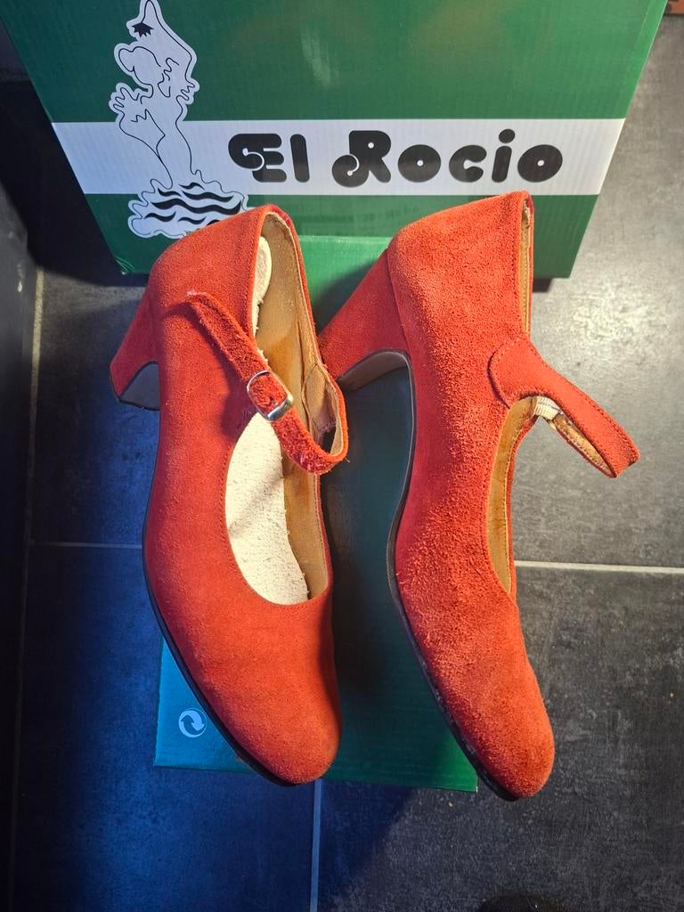 Flamenco dansschoenen, Ophalen