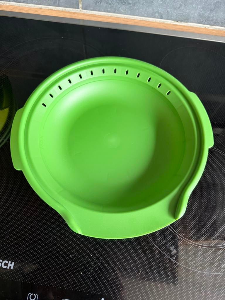 ② NEUF Tupperware MicroGourmet Micro urban family 3l + insert — Cuisine|  Tupperware — 2ememain