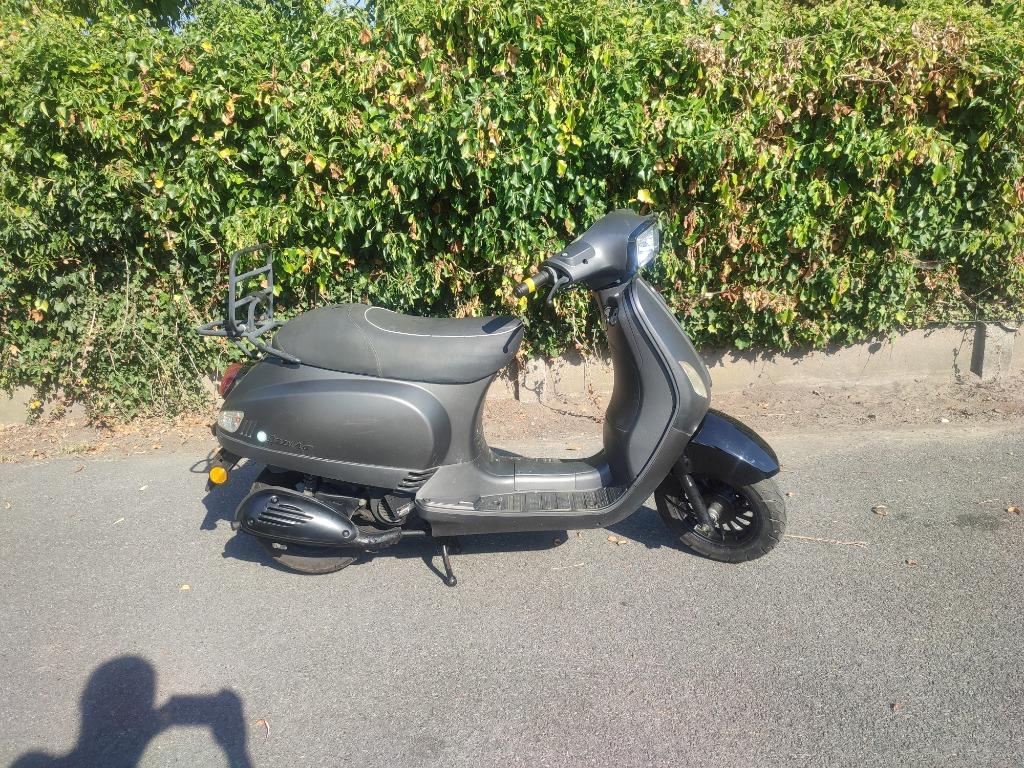 neco azzuro zwart klasse b, Ophalen, Overige modellen, 0 versnellingen, 49 cc