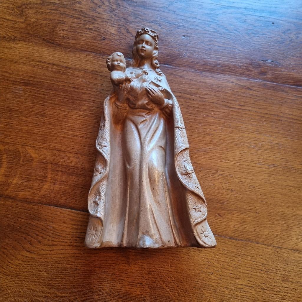 Statue de Vierge., Enlèvement