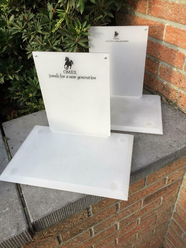 Lot de 2 présentoirs Omex, Verzamelen, Merken en Reclamevoorwerpen, Zo goed als nieuw, Reclamebord, Ophalen of Verzenden