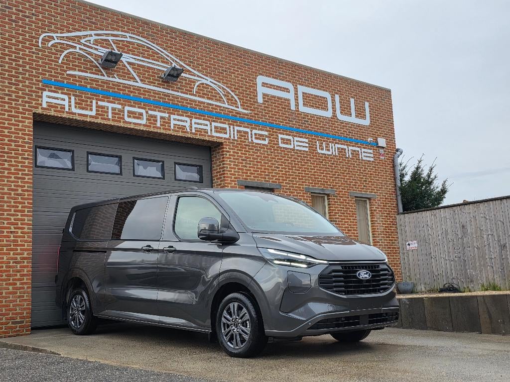Ford Transit Custom PHEV 227 PK - Dub Cab 6ZIT - NIEUW 0KM, Auto's, Bestelwagens en Lichte vracht, Stof, Bedrijf, 6 zetels, Hybride Elektrisch/Benzine