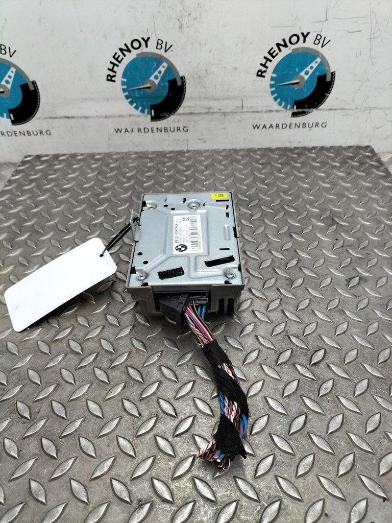 BMW 3 SERIES F30LCI 318d High Exec. VERSTERKER UNIT AUDIO 65, Ophalen of Verzenden, Gebruikt, Stiba lid