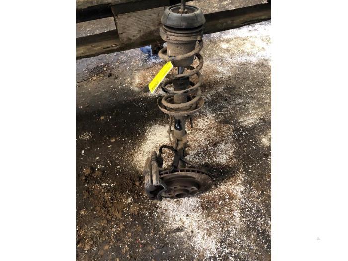 Schokdemperpoot links-voor van een Opel Corsa, Ophalen of Verzenden, 3 maanden garantie, Gebruikt, Opel