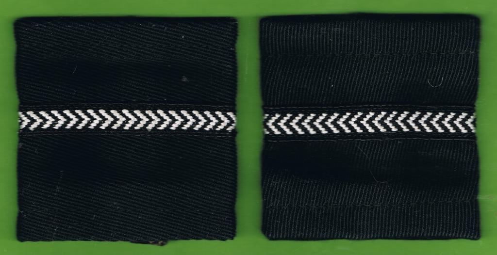 Belgian Medic Rank Set ( MD34 ), Collections, Objets militaires | Général, Enlèvement ou Envoi, Armée de terre, Emblème ou Badge