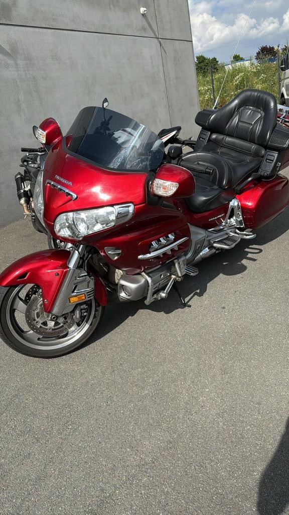 Gezocht motoren, Bedrijf