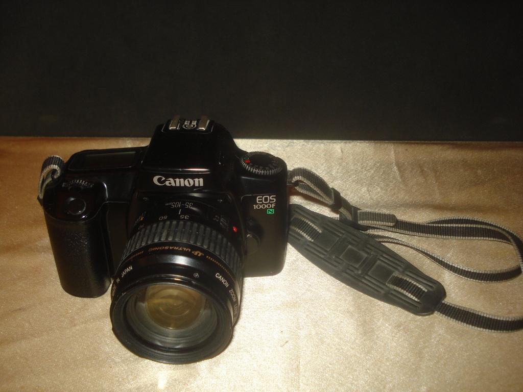 CANON EOS 1000F N Autofocus + Objectif 35-105 MM, Enlèvement ou Envoi, Comme neuf, Reflex miroir, Canon