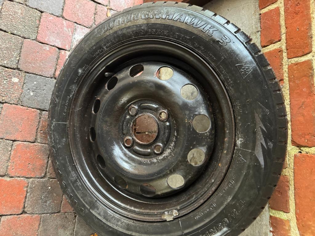 Winterbanden op velg, Auto-onderdelen, Ophalen, 14 inch, Gebruikt, 175 mm