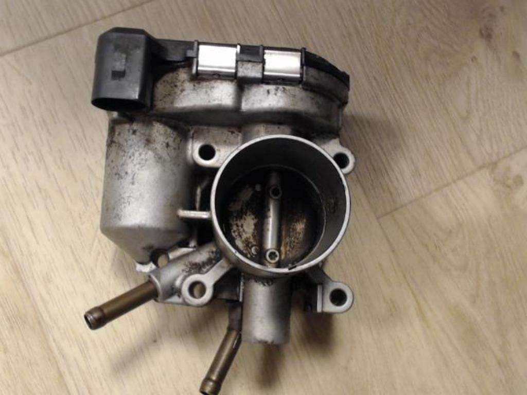 Boitier papillon VW Polo 3 1.4i 44kw 1999-2001 LP/14580, Enlèvement, Utilisé