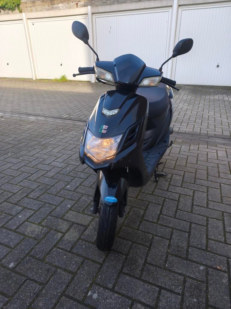Scooter GTS A klasse, Fietsen en Brommers, Scooters | SYM, Ophalen, Gebruikt, Overige modellen, Klasse A (25 km/u)