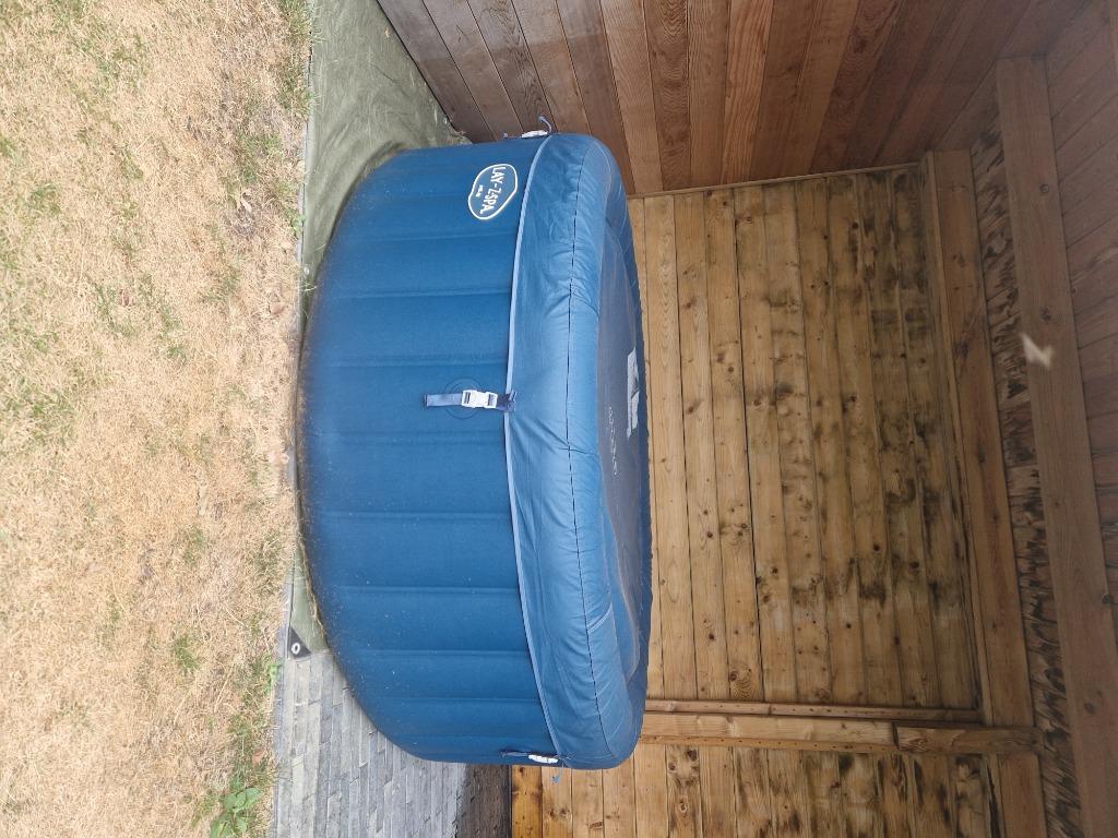 jacuzzi, Tuin en Terras, Ophalen, Zo goed als nieuw, Filter, Opblaasbaar