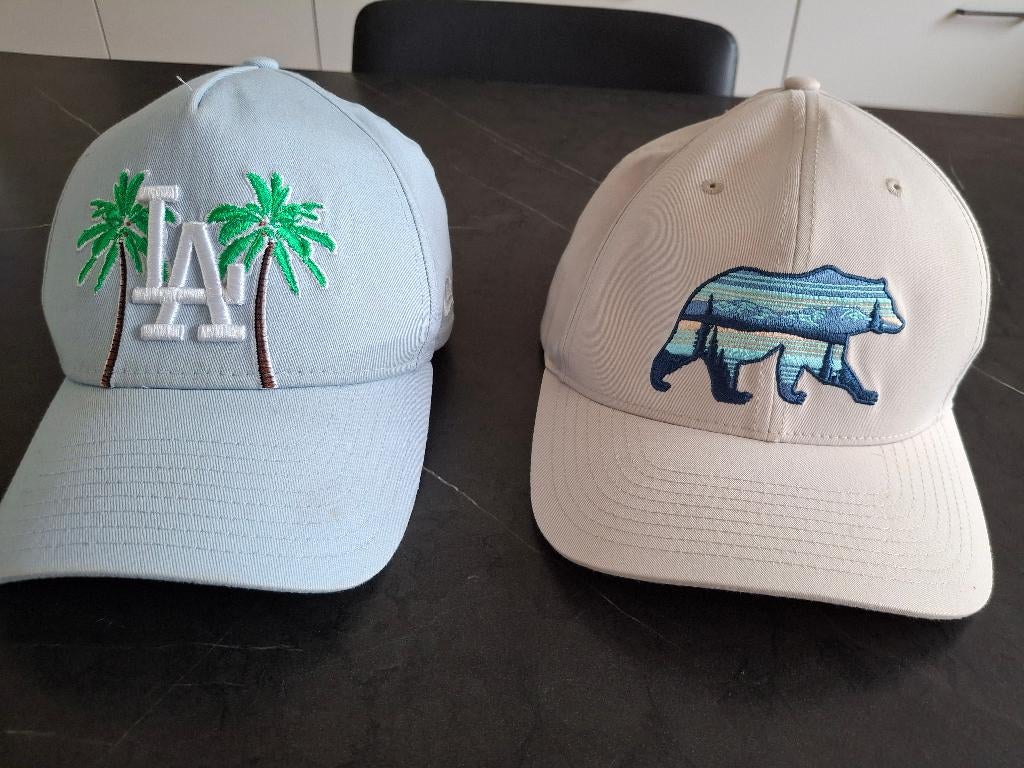 Lot de 2 casquettes Columbia et New Era., Nieuw, Pet, New Era, One size fits all