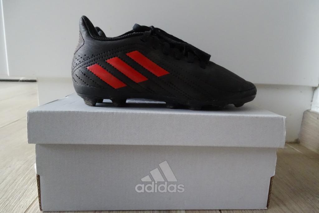 Voetbalschoenen Adidas maat 31, Sport en Fitness, Voetbal, Gebruikt, Schoenen, Ophalen of Verzenden