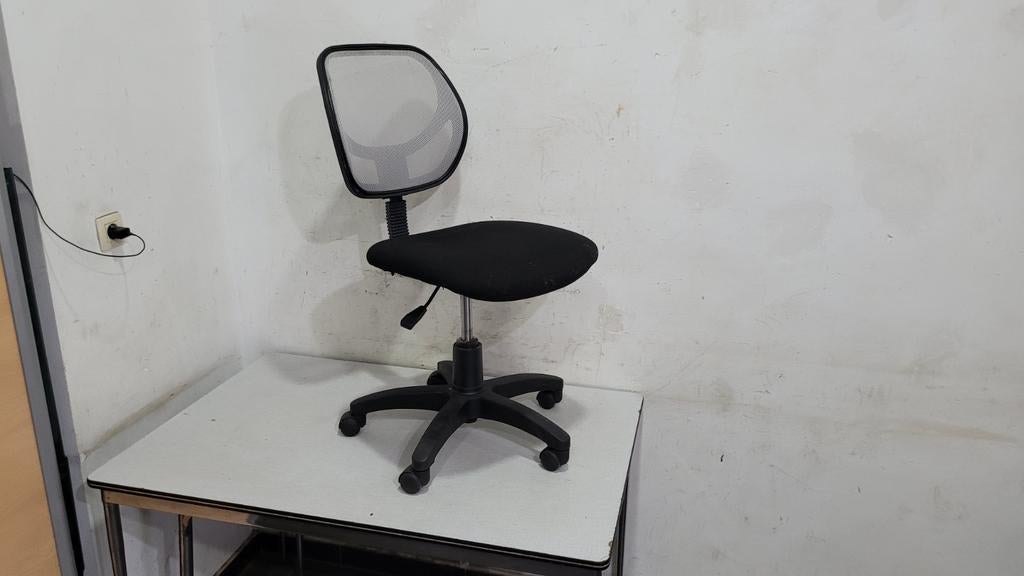 chaise de bureau  réglable en hauteur en parfait état, Enlèvement ou Envoi, Réglable en hauteur, Comme neuf