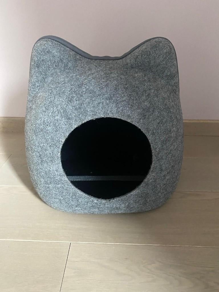 Lit pour chat avec oreilles 45x45x30cm, Enlèvement ou Envoi, Comme neuf, Feutre