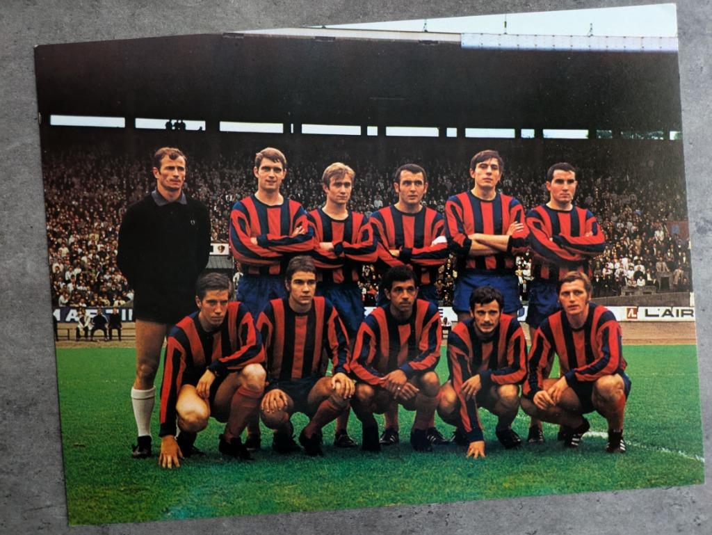 VOETBAL TEAM  FC LUIK  1970 POSTKAART XXL 24X18CM BEGIN JARE, Verzenden