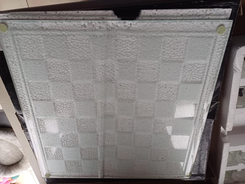schaakbord in glas, Ophalen, Nieuw