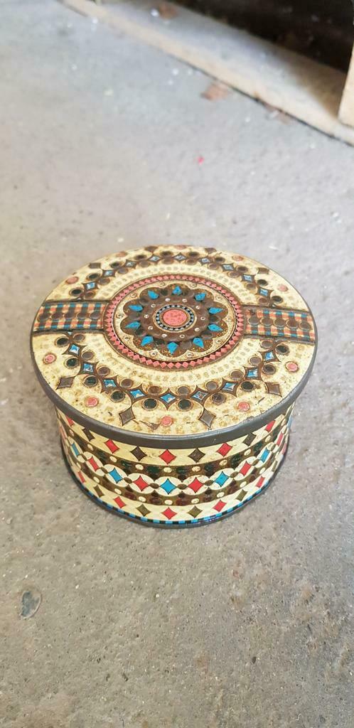 Boite en fer ancienne bonbons trefin, Collections, Enlèvement ou Envoi
