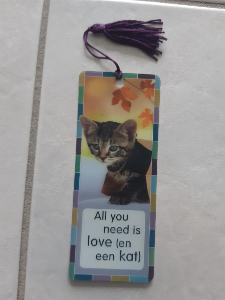 Bladwijzer - all you need is love (en een kat), Ophalen of Verzenden, Zo goed als nieuw