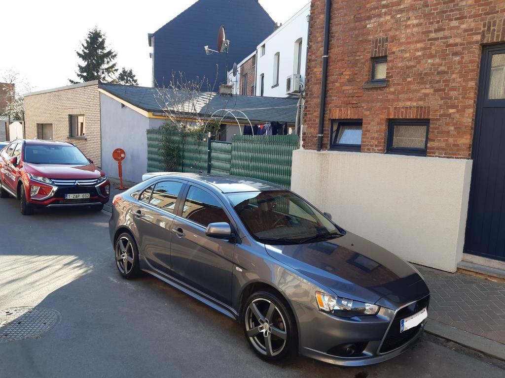Mitsubishi lancer Wielen met Nieuwe Zomer Banden 18 inch 225, Auto-onderdelen, Banden en Velgen, Ophalen, 18 inch, Gebruikt, Band(en)