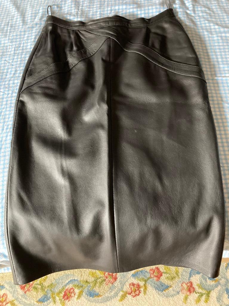 Lederen rok, fijn leder., Kleding | Dames, Rokken, Maat 38/40 (M), Zwart, Ophalen of Verzenden, Zo goed als nieuw
