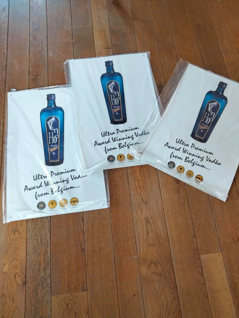 Van Hoo vodka belge réclame en métal neuve toujours emballé., Collections, Enlèvement ou Envoi, Neuf, Duvel