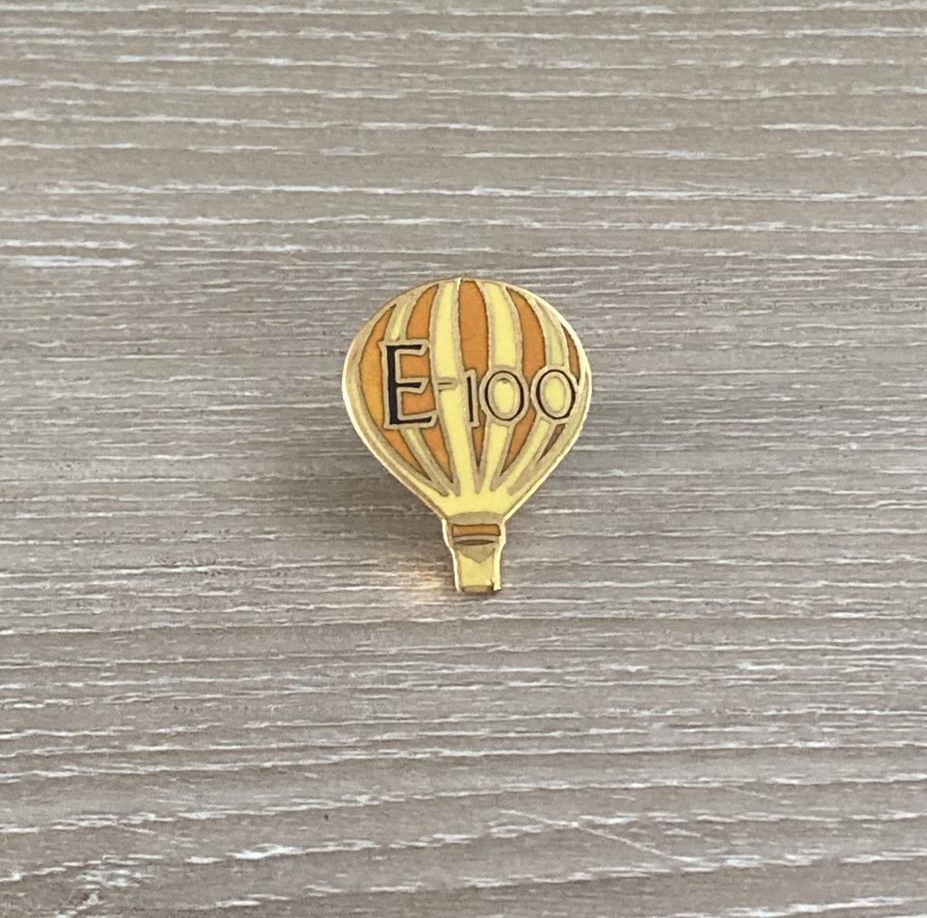 PIN - E-100 - LUCHTBALLON - MONTGOLFIERE - AIR BALLOON, Envoi, Utilisé, Transport, Insigne ou Pin's