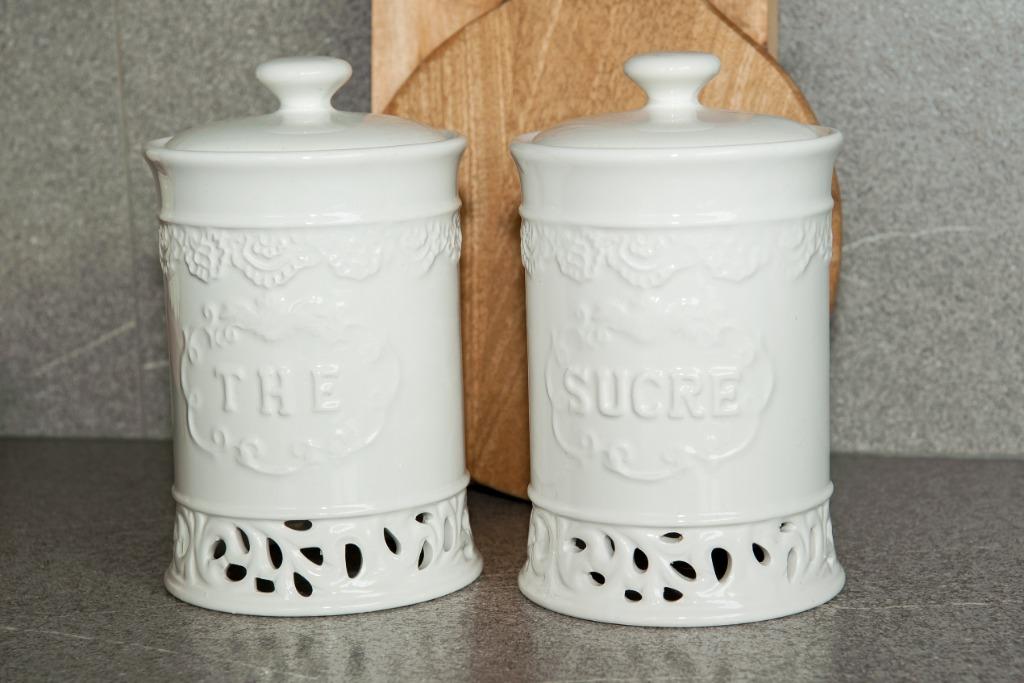 Set landelijke potten  Thee en sugar, Huis en Inrichting, Ophalen of Verzenden, Zo goed als nieuw, Overige materialen, Pot, Bus of Blik