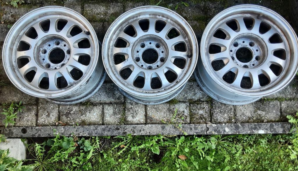 3 originele 15 inch BMW 5 serie E39 velgen (5x120), Ophalen, Gebruikt, BMW