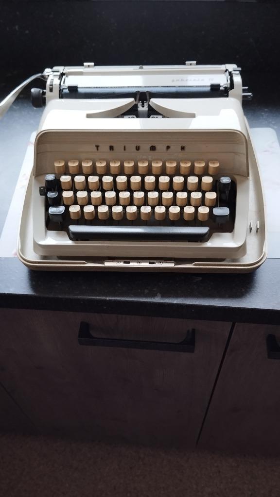 vintage typmachine, Diversen, Typemachines, Ophalen, Gebruikt