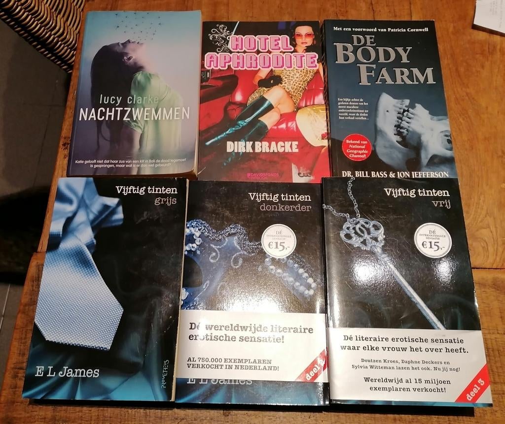 Boeken - 8 euro voor 6 stuks - 50 tinten grijs etc, Boeken, Ophalen of Verzenden, Zo goed als nieuw