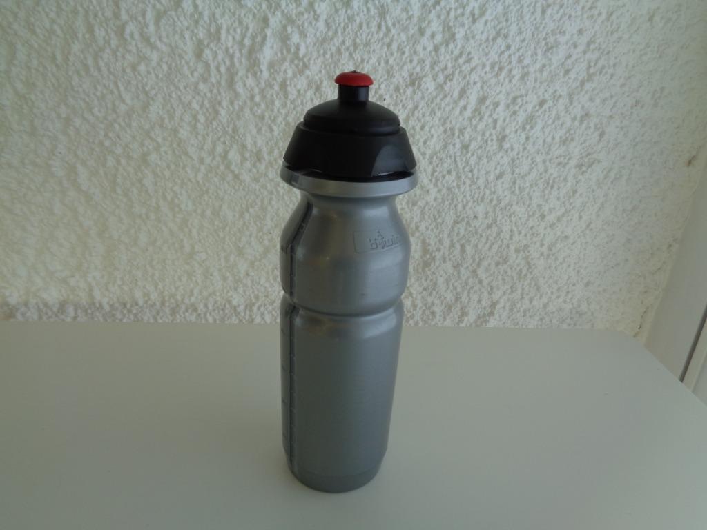 Bidon gourde grise 700ml. Neuf., Enlèvement ou Envoi