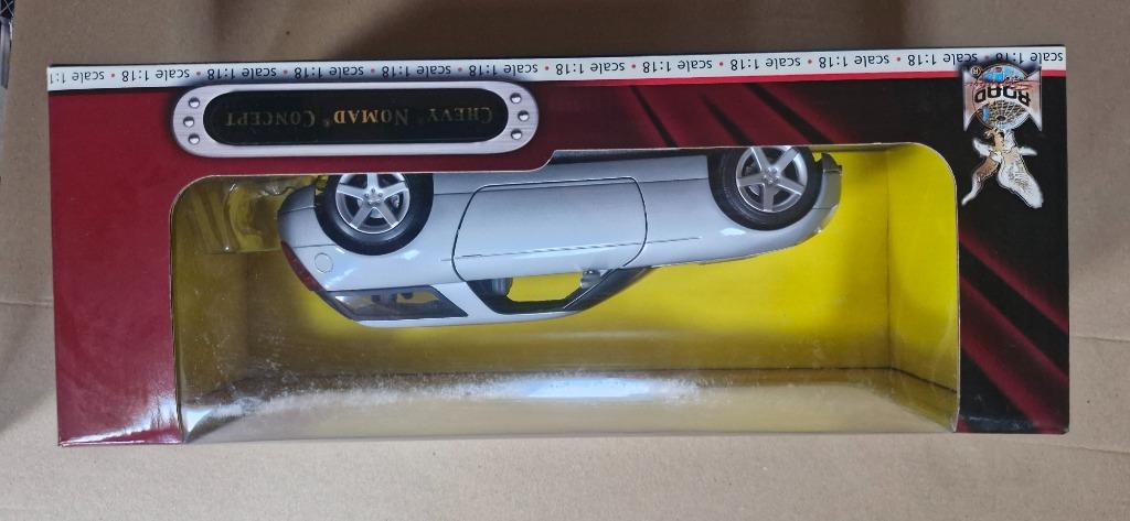 1/18 concept nomad, Enlèvement, Neuf, Voiture