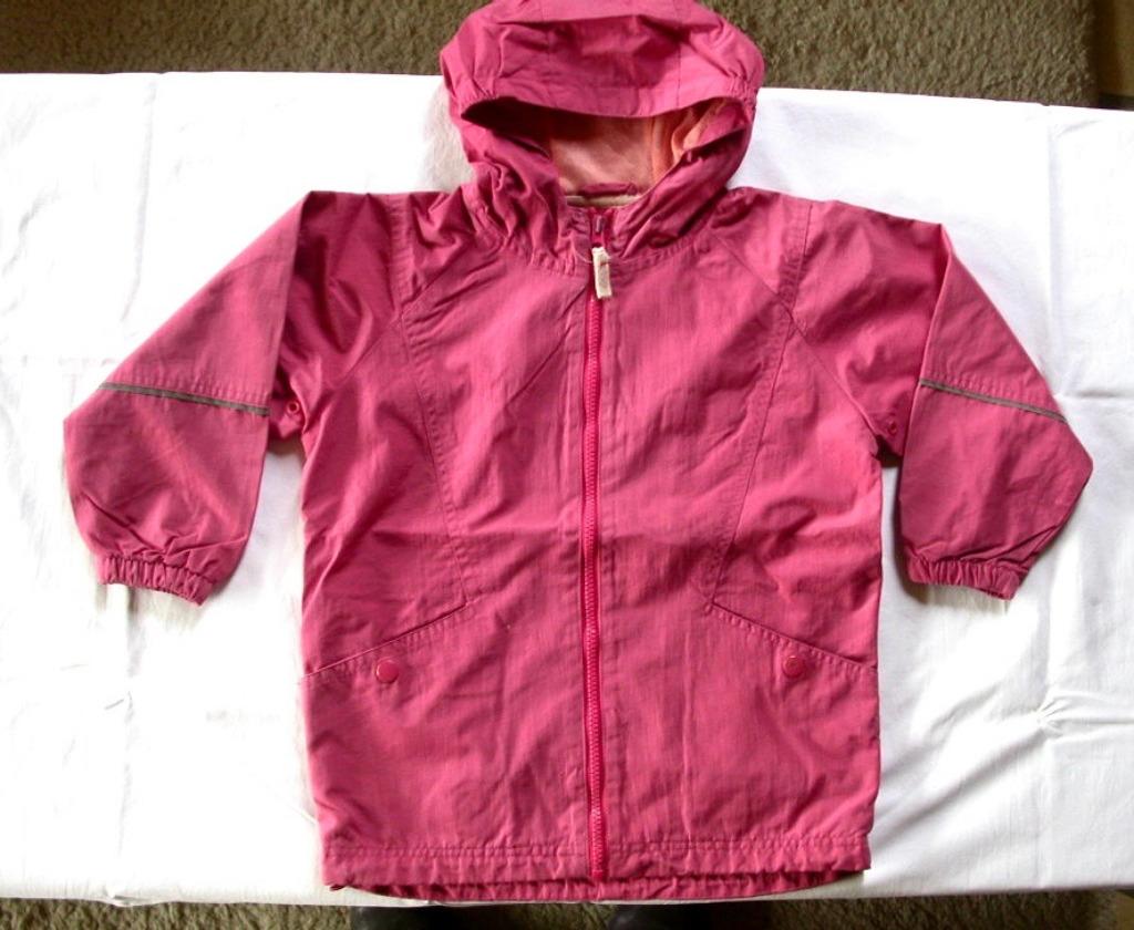 Anorak léger imperméable bois-de-rose T 6 ans, Enfants & Bébés, Enlèvement ou Envoi, Comme neuf, Fille