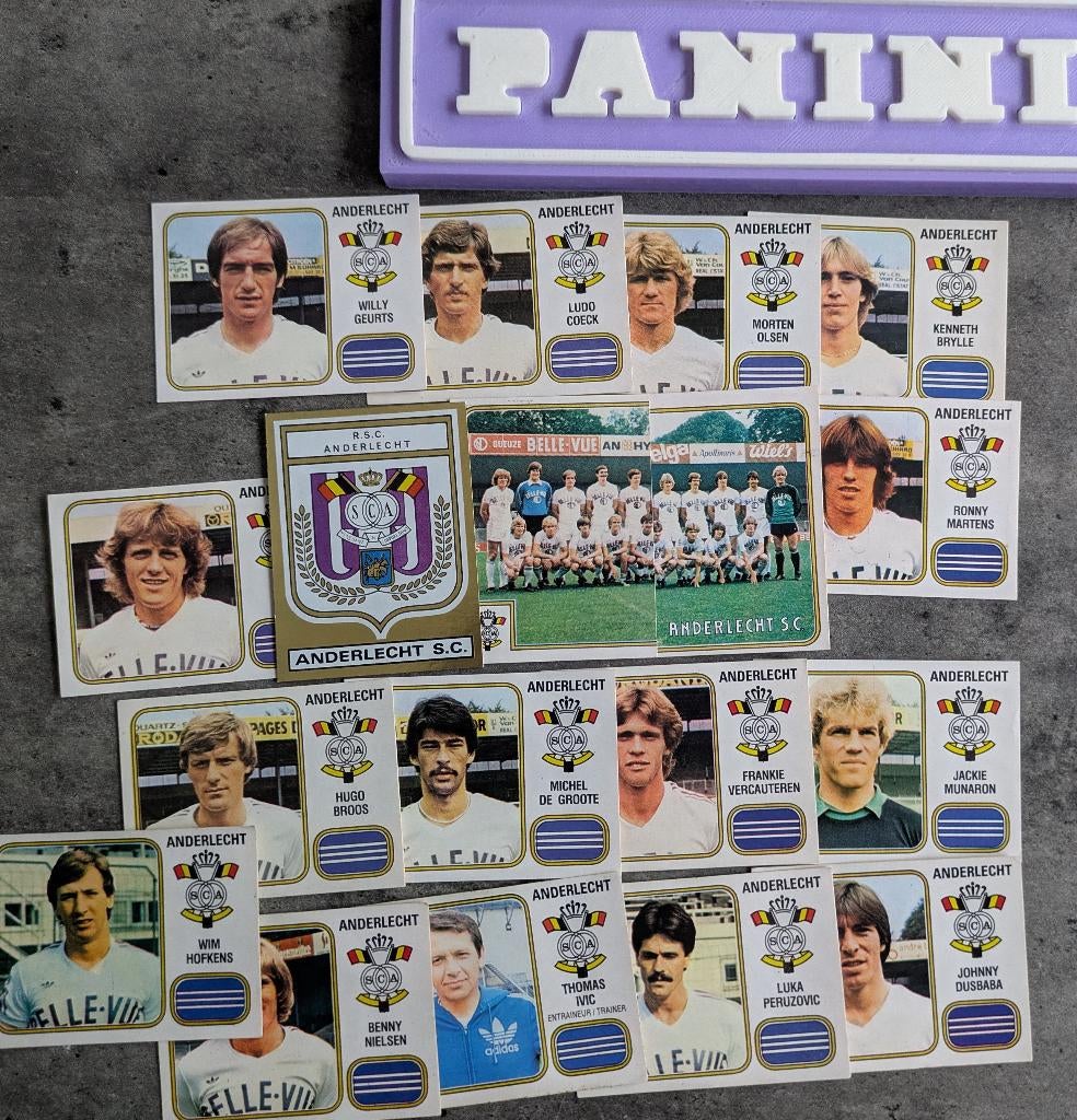 FOOT ANDERLECHT SC 18x autocollants FOOTBALL 81 année 1981, Envoi, Neuf