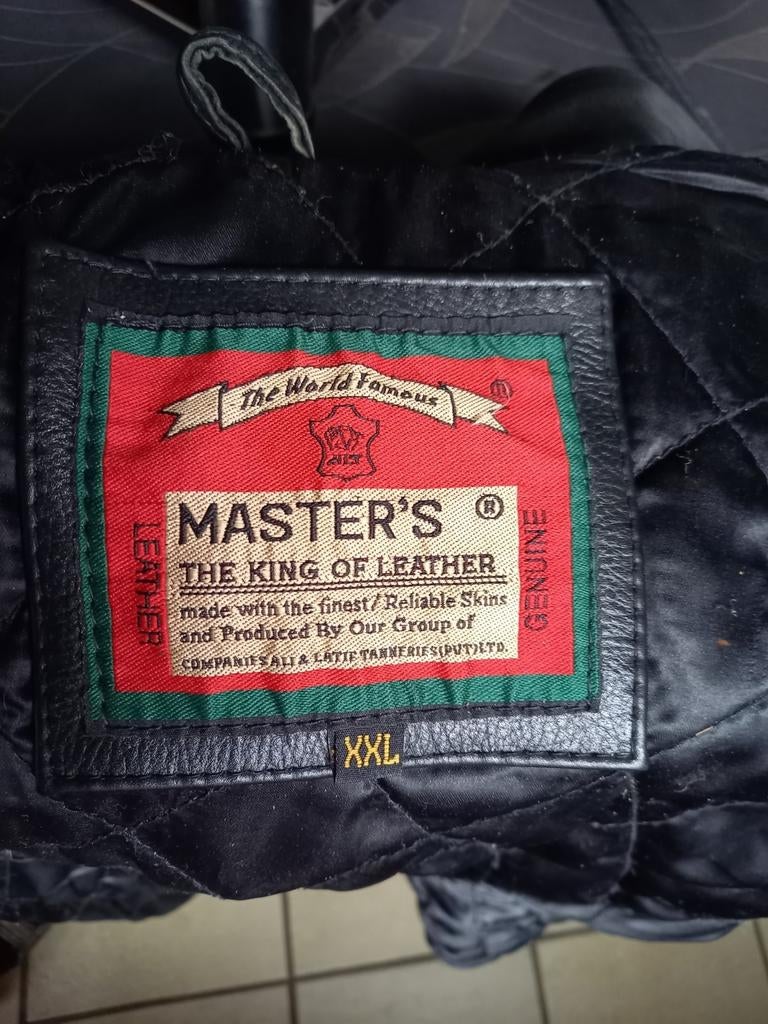 Veste cuir vintage, Enlèvement