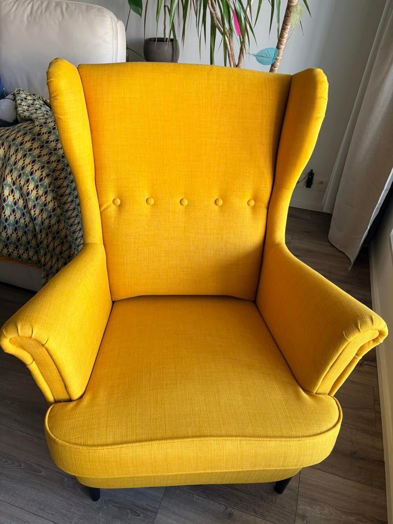 Fauteuil ikea strandmon skiftebo jaune, Enlèvement, Comme neuf