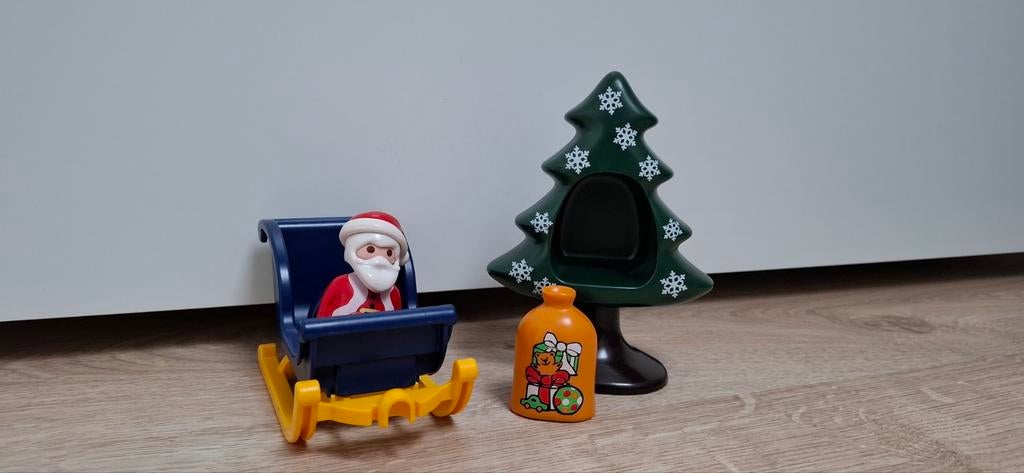 Jouer figurine Noël proche de mons, Enlèvement, Neuf
