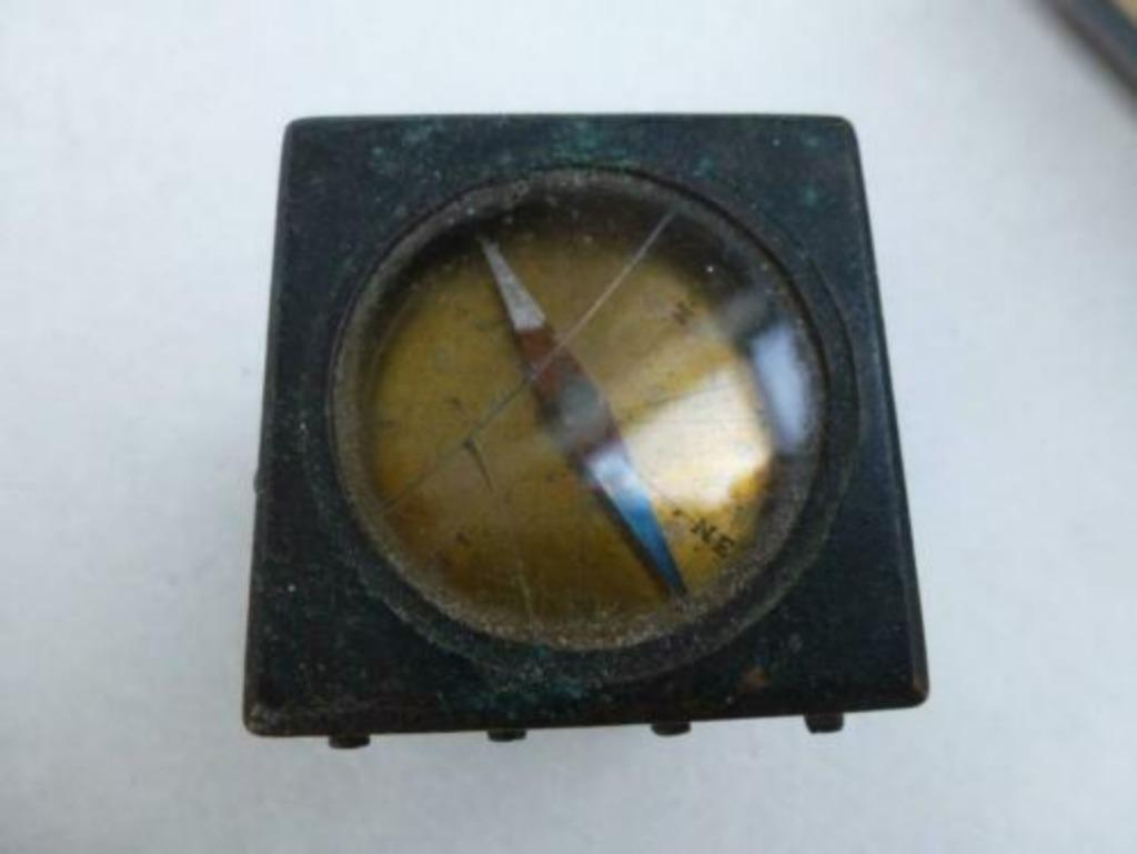 vieille boussole, Antiquités & Art, Enlèvement ou Envoi