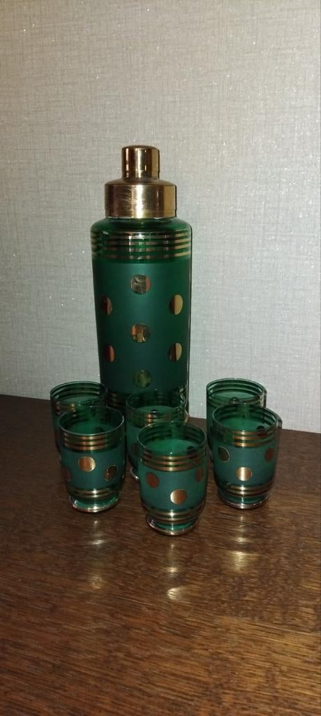 Cocktail shaker met 6 glaasjes, Ophalen